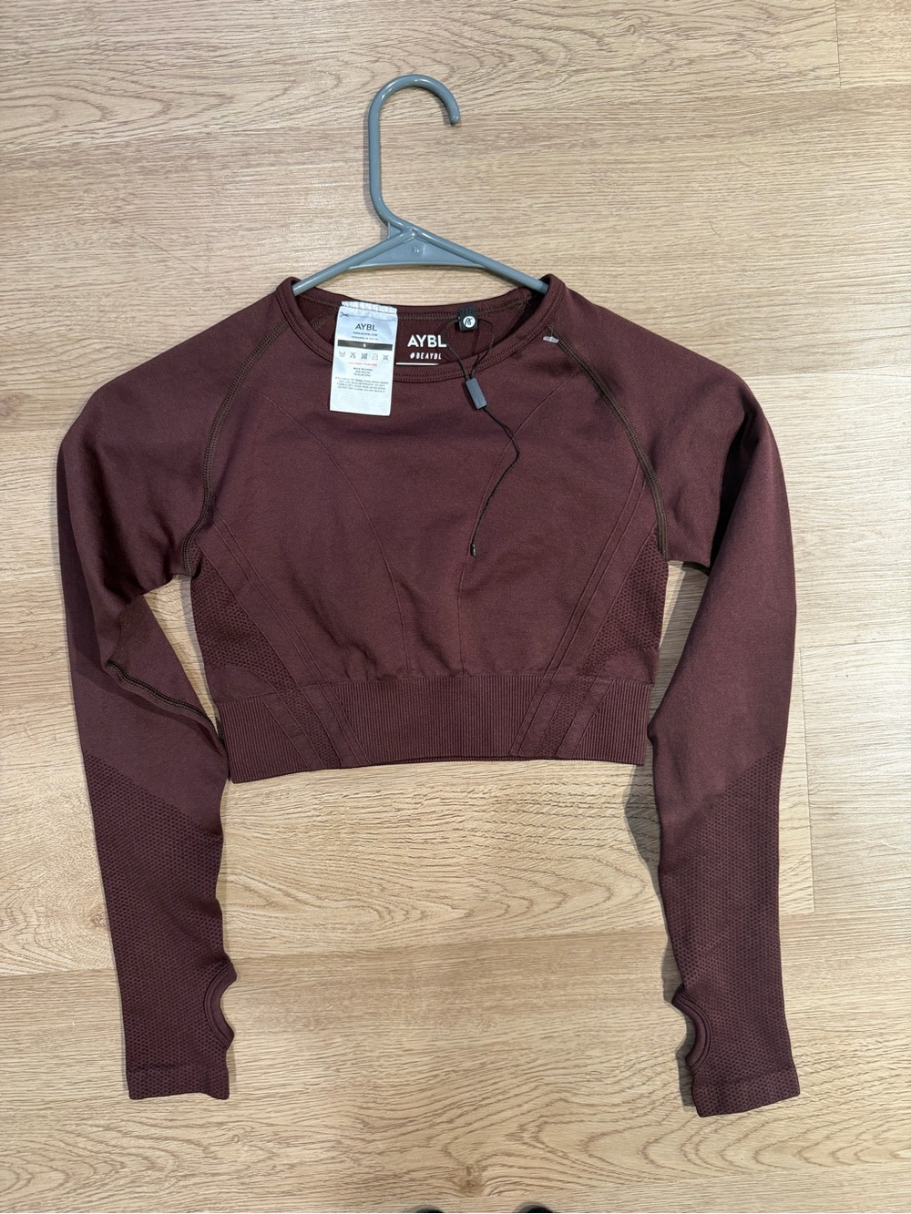 AYBL Seamless Long-Sleeve Crop Top - Burgundy